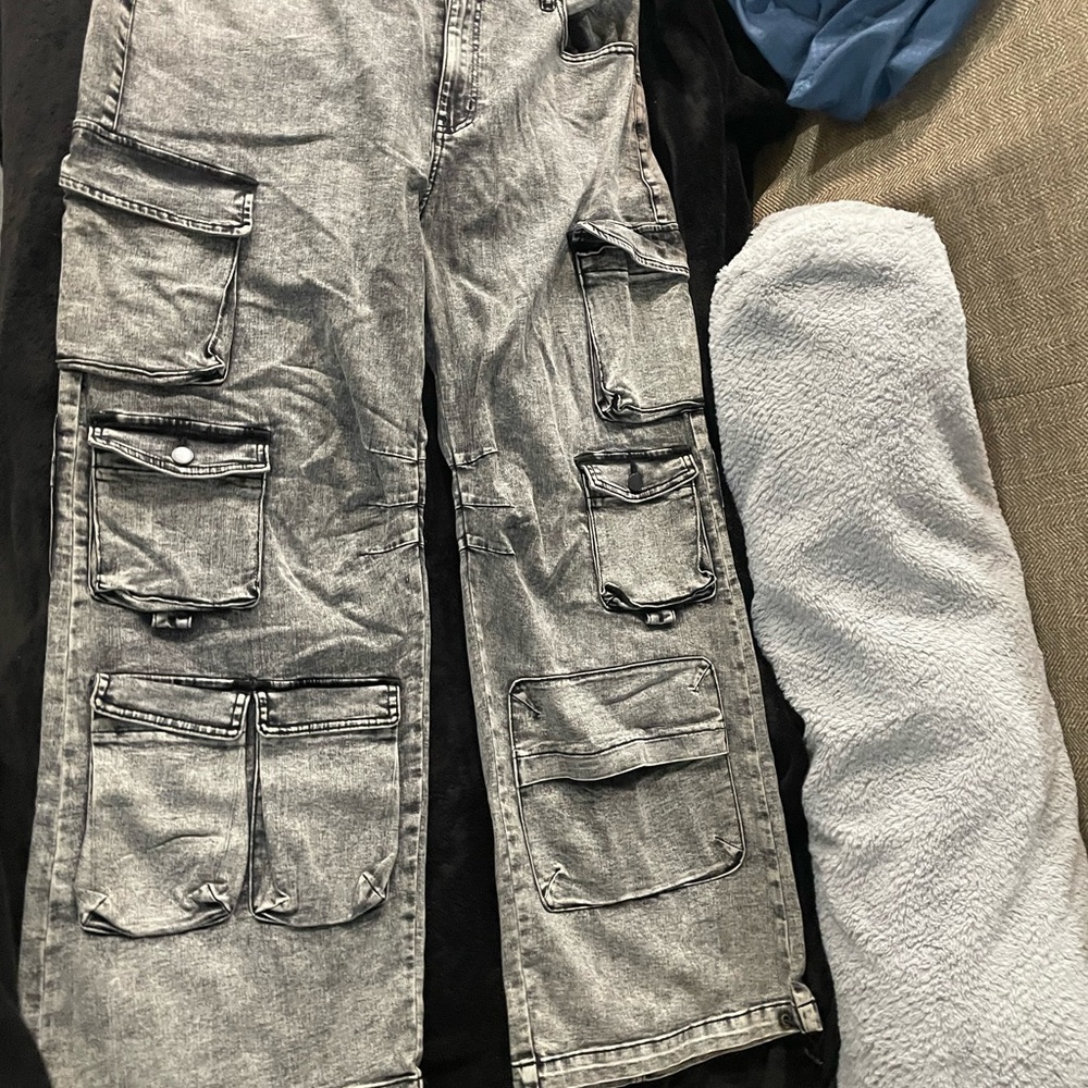 Men's Gray Cargo Pants